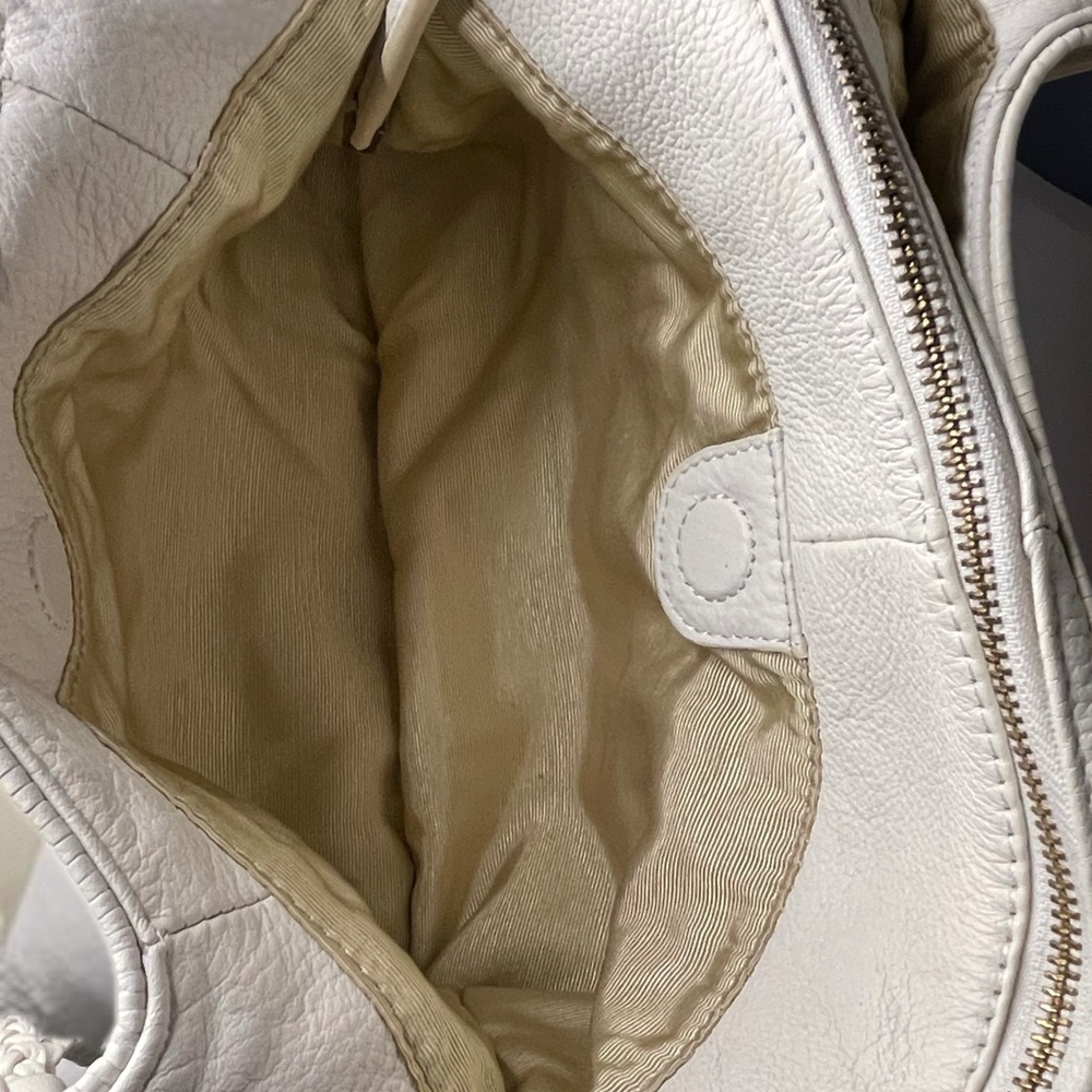 Euc Elliot Lucca Hobo Cream Crossbody/Shoulder Ba… - image 3